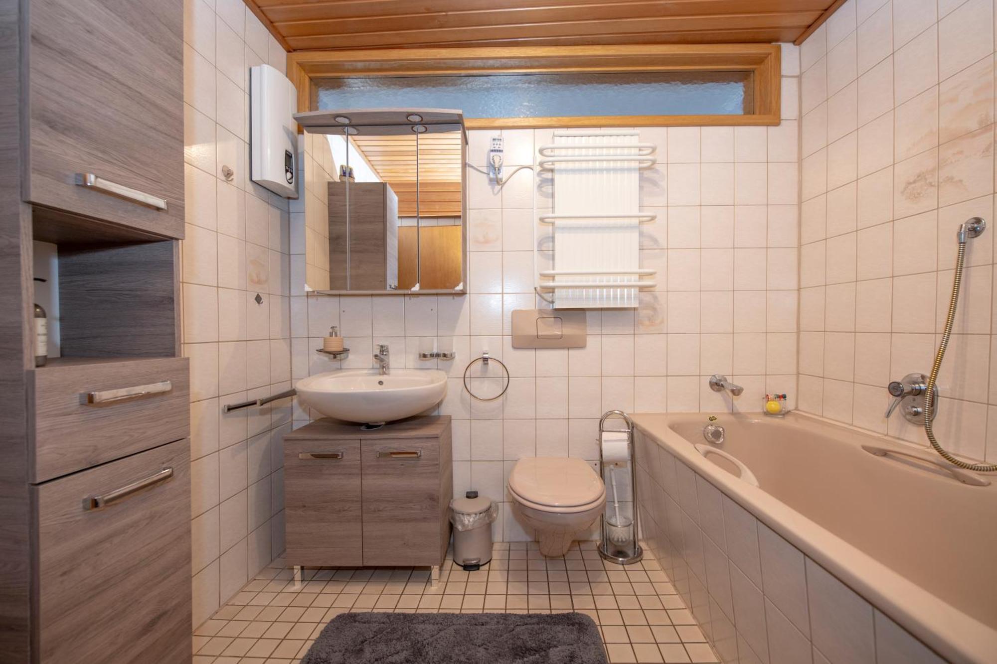Ferienwohnung Haus Moselwelt - Tilda Zell Exterior foto